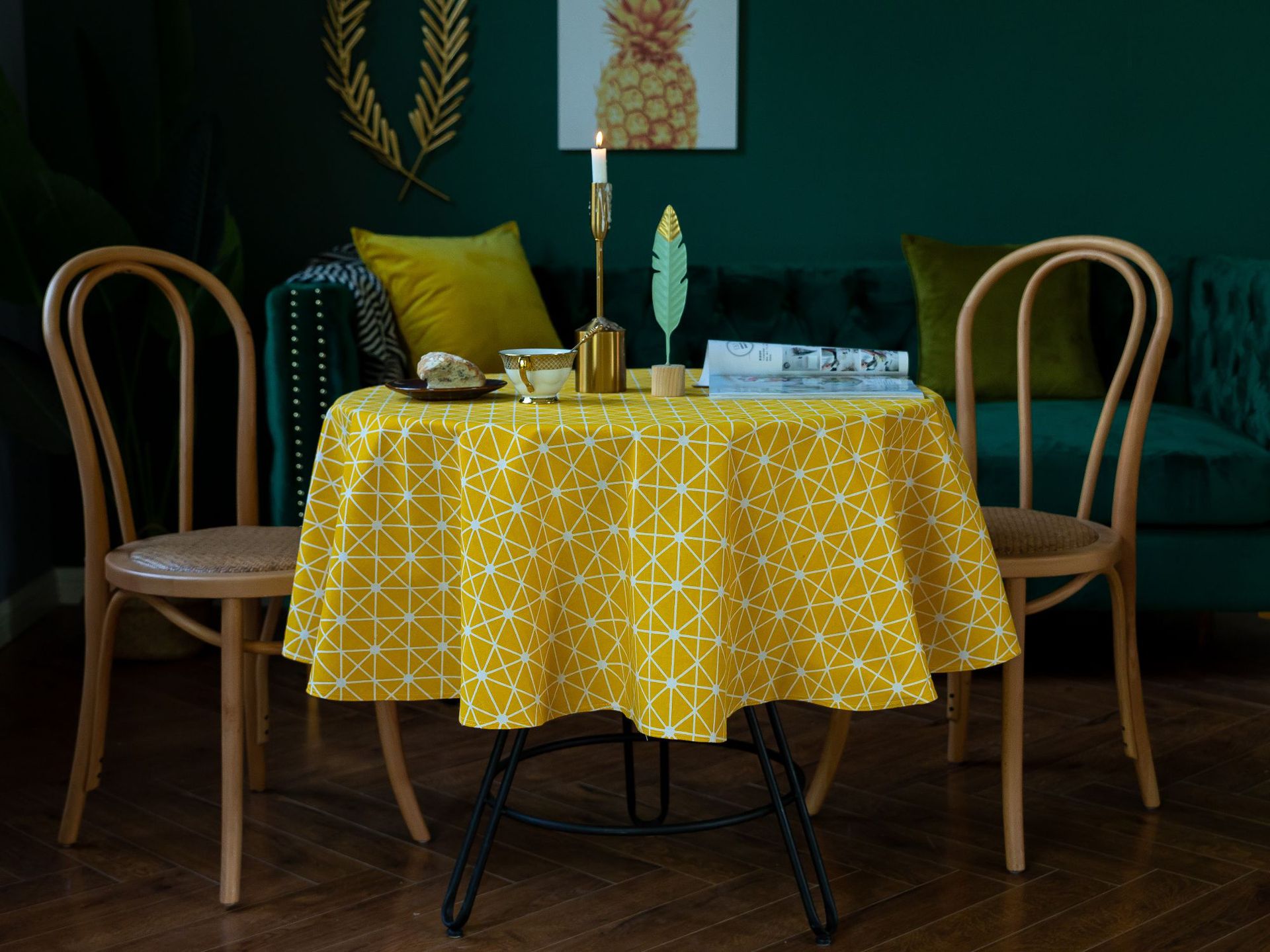 Cotton and Linen Round Tablecloth Ⅰ